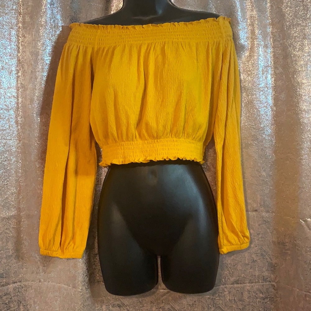 New off the shoulder shirt